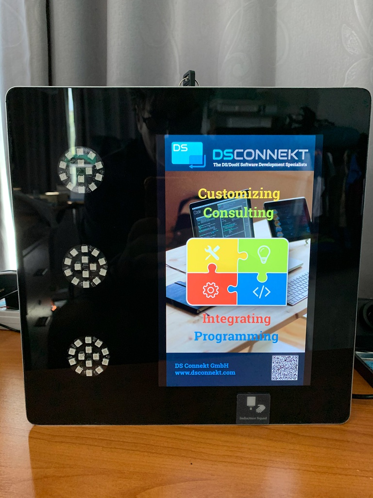 TouchLess button with LED indicator (LEZR)