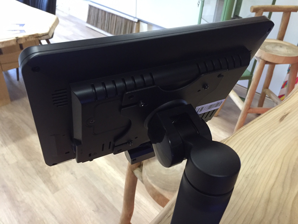 Deskmount LCD Arm